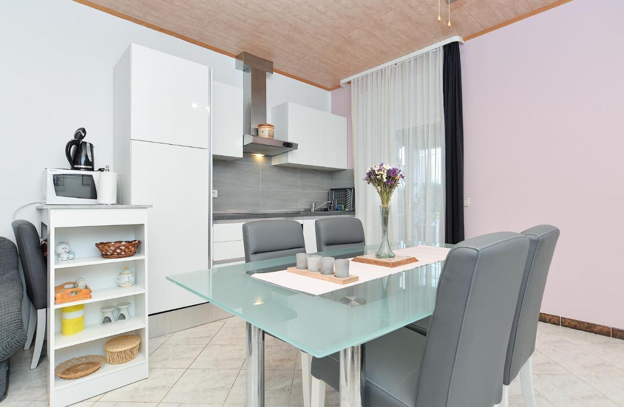 Apartments Jasna 1128 Fažana Екстериор снимка