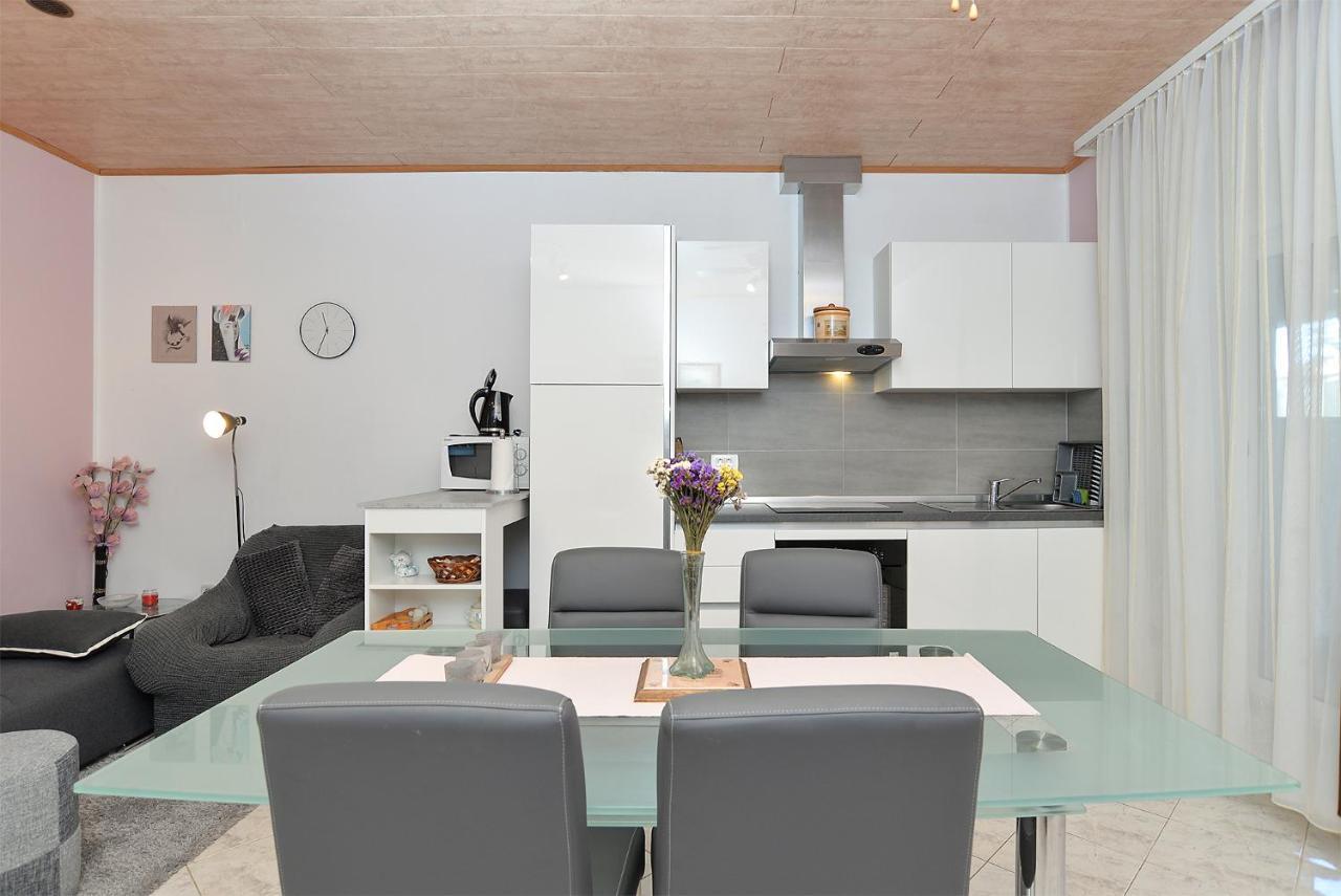 Apartments Jasna 1128 Fažana Екстериор снимка