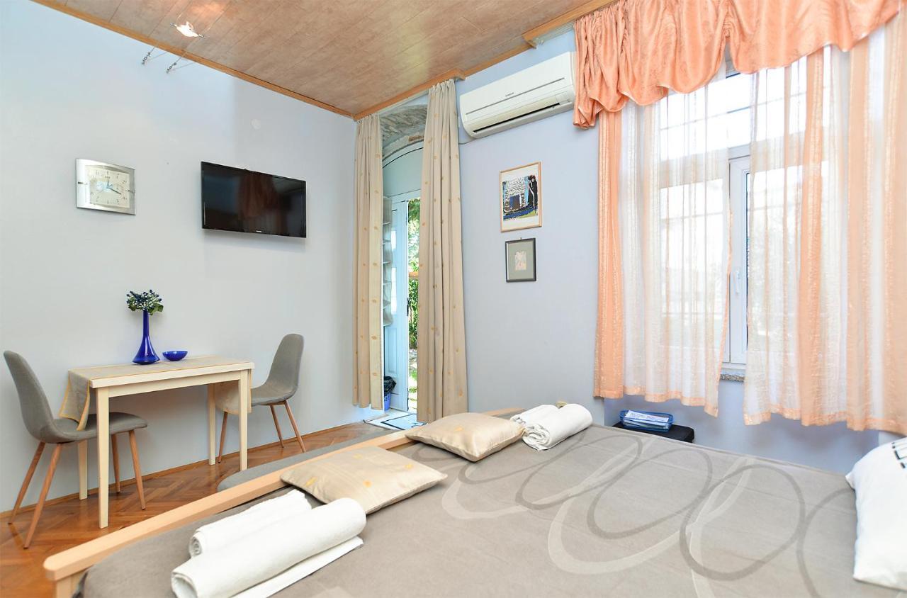 Apartments Jasna 1128 Fažana Екстериор снимка